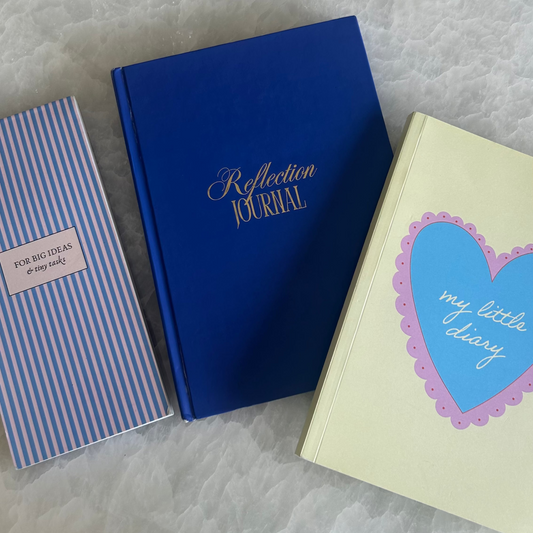 The Paper Hug Set